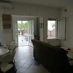 Amina River Apartman