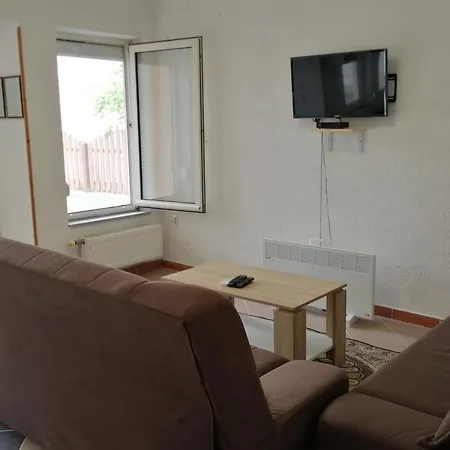 Apartment Amina River *