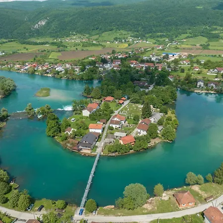 Amina River Apartment Bihac