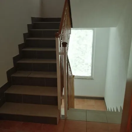 Amina River Apartment