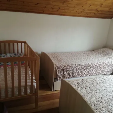 Amina River Apartment *