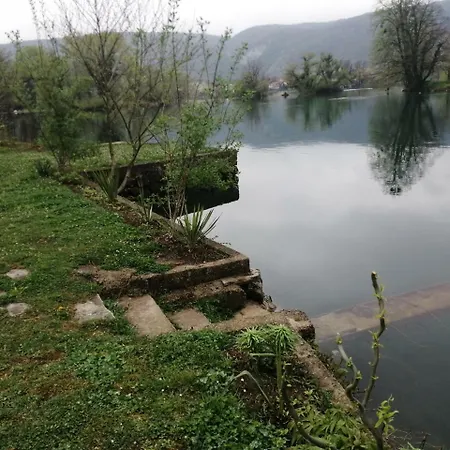 Amina River Bihać